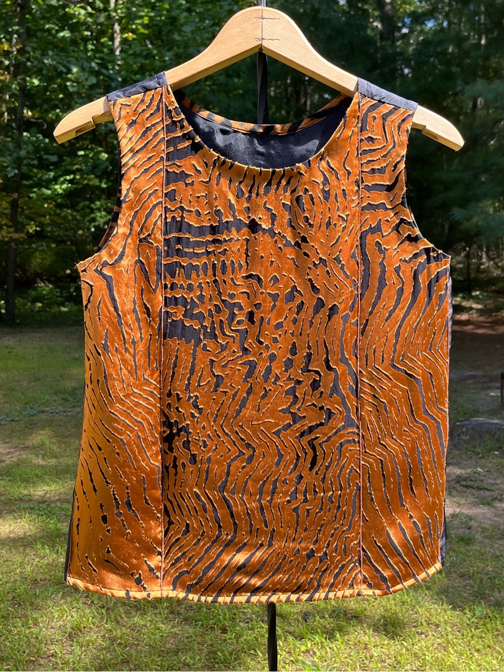 Vintage Handmade Art To Wear Metallic Boho Tank Top Fall Glam Animal Print